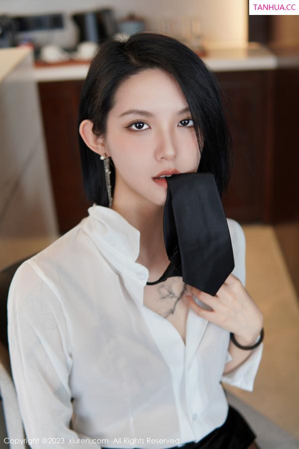   [XiuRen]高清写真图 2023.01.19 No.6158 乔一一 蕾丝内衣第26张图片